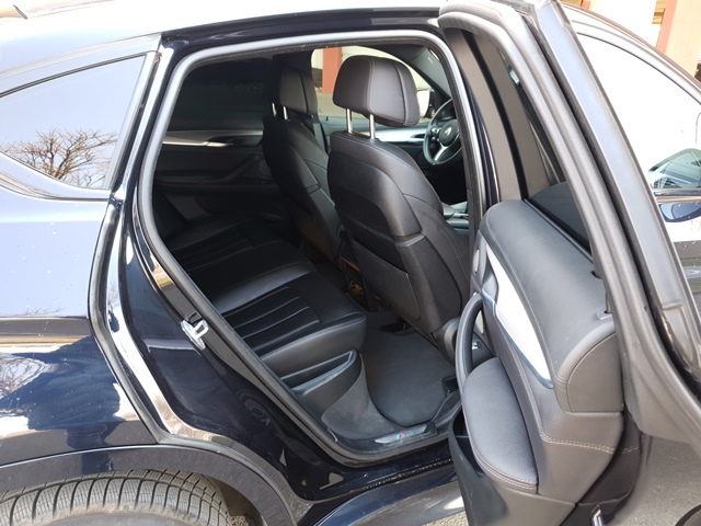 bmw x617