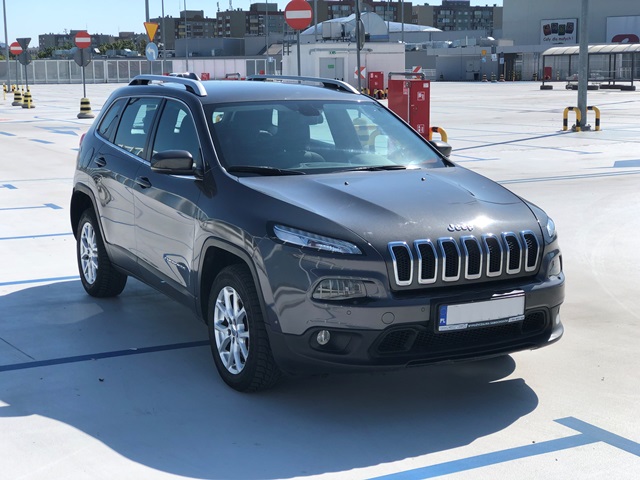 JEEP CHEROKIE4