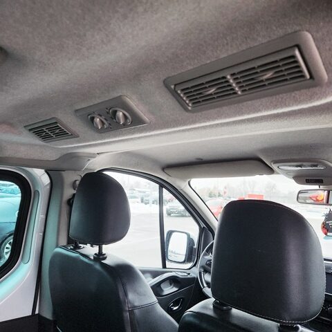 OPEL VIVARO8