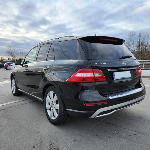 MERCEDES3