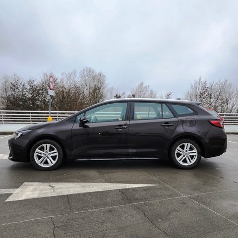 COROLLA B2