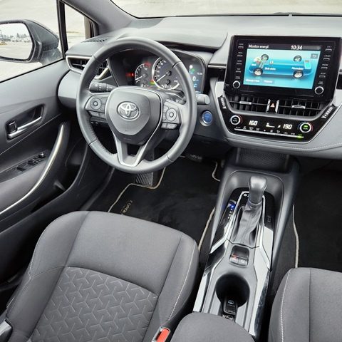 COROLLA B9