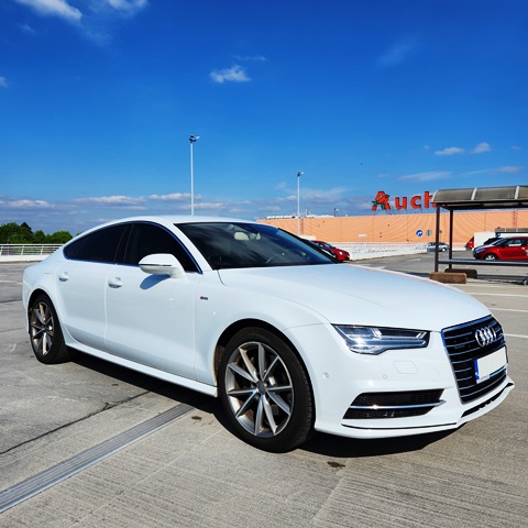 AUDI4