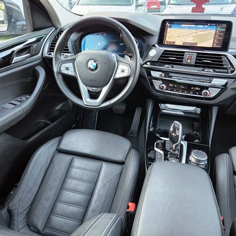 BMW10