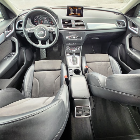 AUDI8