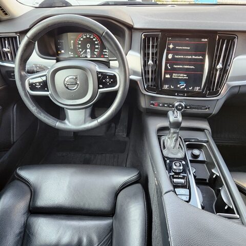 VOLVO8