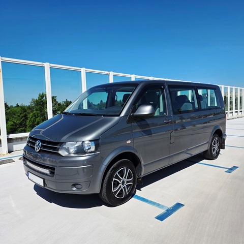 VW CARAVELLE1